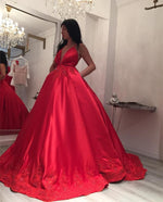 Load image into Gallery viewer, Deep V-neck Long Satin Ball Gowns Wedding Dresses Lace Appliques
