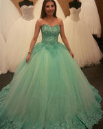 Load image into Gallery viewer, Mint Green Lace Beaded Sweetheart Ball Gowns Quinceanera Dresses
