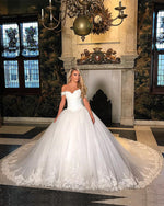 Load image into Gallery viewer, Romantic sweetheart wedding dresses off the shoulder lace edge
