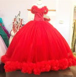 Afbeelding in Gallery-weergave laden, Red-Wedding-gowns
