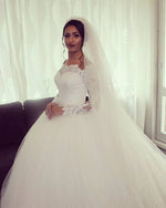 Load image into Gallery viewer, long-sleeves-bride-dress
