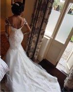 Load image into Gallery viewer, Backless-Lace-Mermaid-Wedding-Gowns-Vintage-Long-Sleeves-Bridal-Dress

