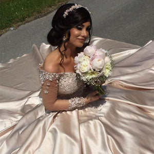 champagne satin long sleeves ball gowns prom dresses