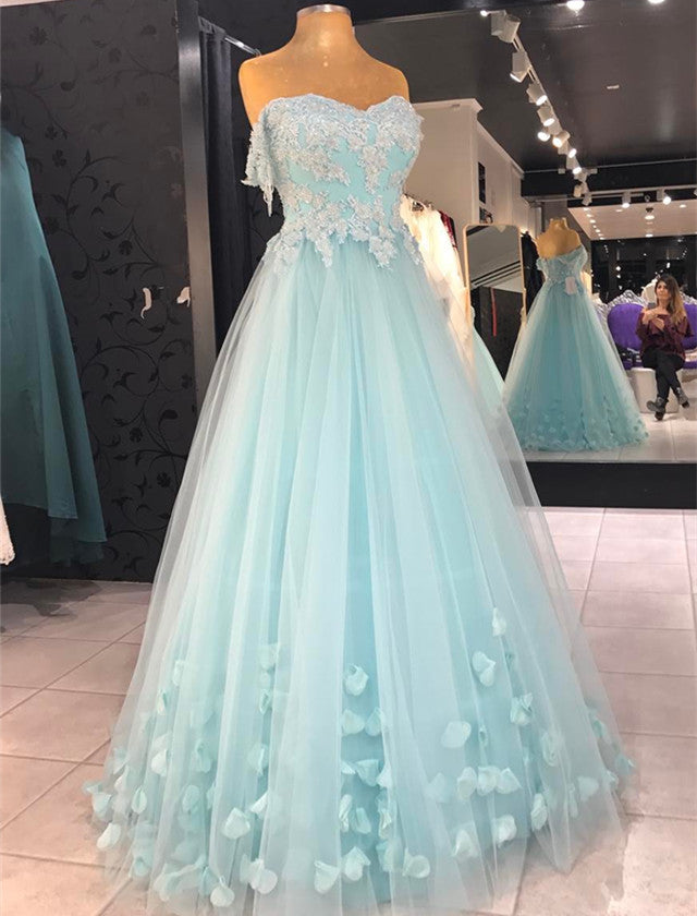 baby blue prom dresses