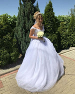 Cargar imagen en el visor de la galería, Elegant Lace Appliques V-neck Tulle Princess Wedding Dresses Pearl Beaded
