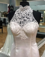 Cargar imagen en el visor de la galería, High-Neck-Wedding-dresses
