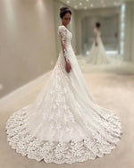 Load image into Gallery viewer, Vintage-Lace-Wedding-Gowns

