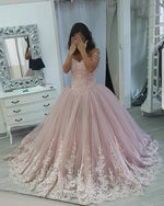 Load image into Gallery viewer, Stylish Lace Appliques Sweetheart Tulle Ball Gowns Quinceanera Dresses
