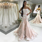 Afbeelding in Gallery-weergave laden, Sexy Strapless Champagne Mermaid Wedding Dresses Ivory Lace Appliques
