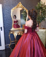 Afbeelding in Gallery-weergave laden, Maroon-Wedding-Dresses-Ball-Gowns-Off-The-Shoulder-Dress-For-Engagement
