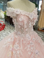 Cargar imagen en el visor de la galería, Off-The-Shoulder-Wedding-Gowns-Floral-Flowers-Dress-Bride
