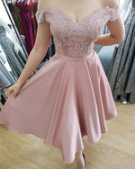 Cargar imagen en el visor de la galería, Beaded Lace V-neck Off The Shoulder Bridesmaid Dresses Tea Length Party Gowns

