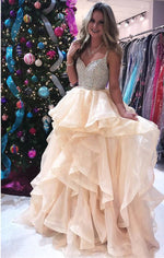 Cargar imagen en el visor de la galería, Stunning Beaded V-neck Organza Layered Prom Dresses Ball Gowns
