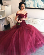 Cargar imagen en el visor de la galería, Lace-Prom-Dress
