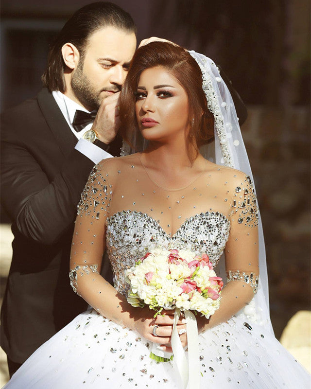 Wedding-Dresses-Luxurious