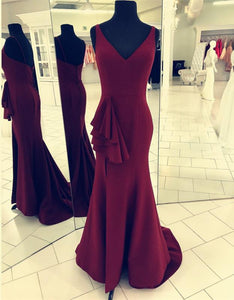 Stylish Mermaid V-neck Long Jersey Split Bridesmaid Dresses