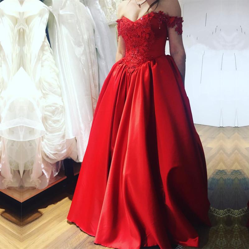 Elegant Lace Appliques Red Satin Long Formal Evening Dresses