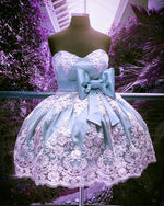 Load image into Gallery viewer, Lace Appliques Sweetheart Bow Sashes Satin Homecoming Dress 2019
