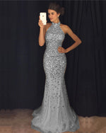 Cargar imagen en el visor de la galería, Luxurious Crystal Beaded Open Back Champagne Mermaid Prom Dresses
