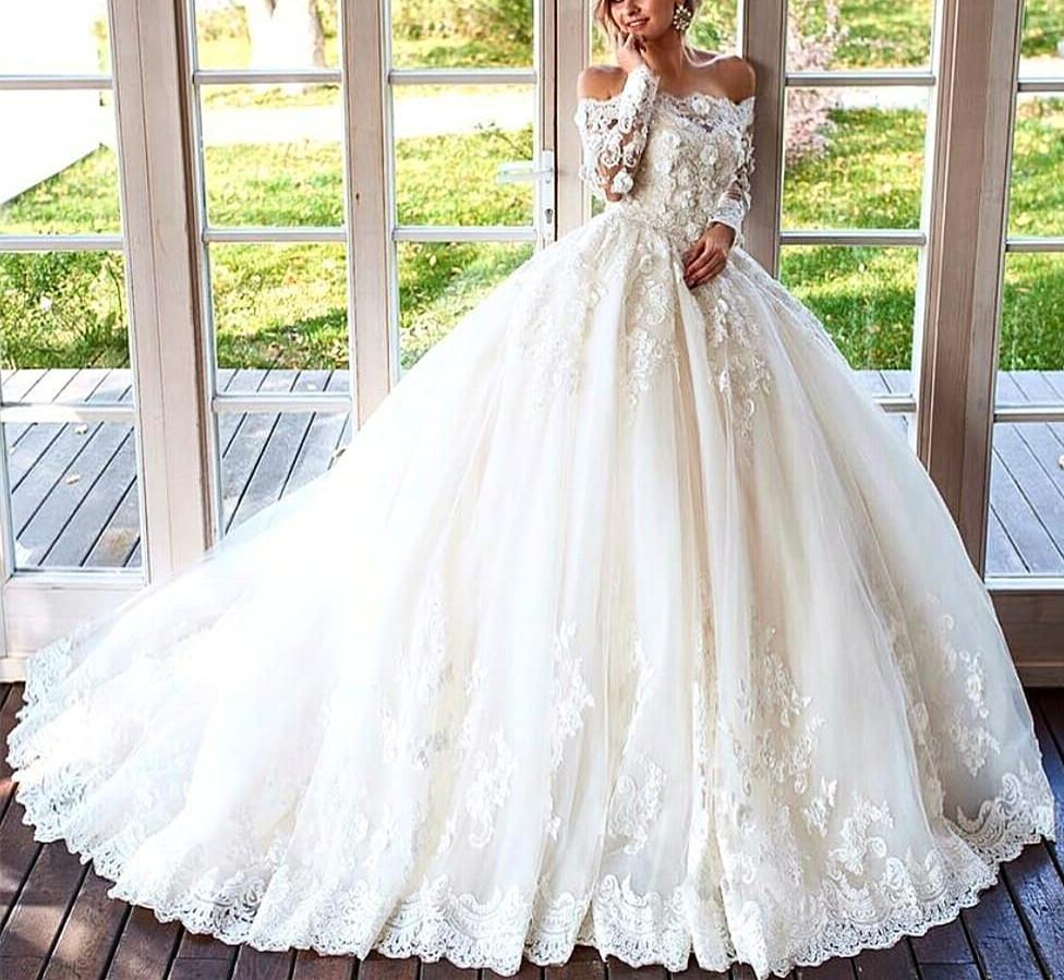 Lace Long Sleeves Tulle Off Shoulder Wedding Dresses Ballgowns