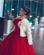 Load image into Gallery viewer, Off Shoulder Tulle Ball Gown Flower Wedding Dresses

