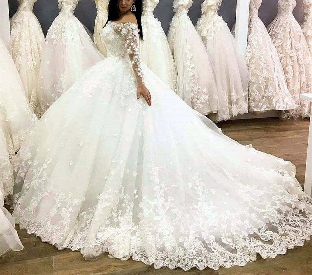 Lace Long Sleeves Tulle Off Shoulder Wedding Dresses Ballgowns