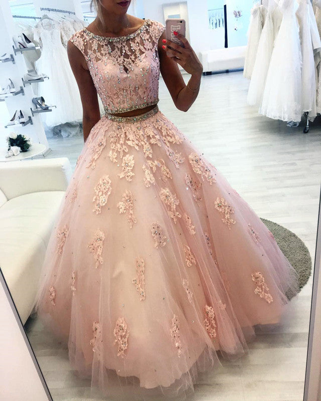 New Elegant Lace Appliques Ball Gowns Quinceanera Dresses Two Piece