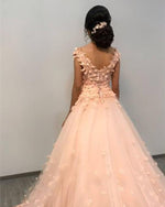 Load image into Gallery viewer, Elegant-Bridal-Dresses
