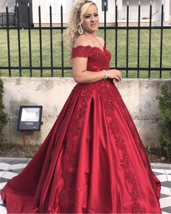 Red Lace Appliques Off Shoulder Satin Ball Gowns Wedding Dresses
