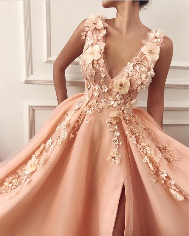 Elegant Lace Flowers V-neck Long Tulle Split Evening Gown Dresses
