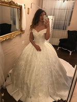 Cargar imagen en el visor de la galería, Elegant-Wedding-Dress
