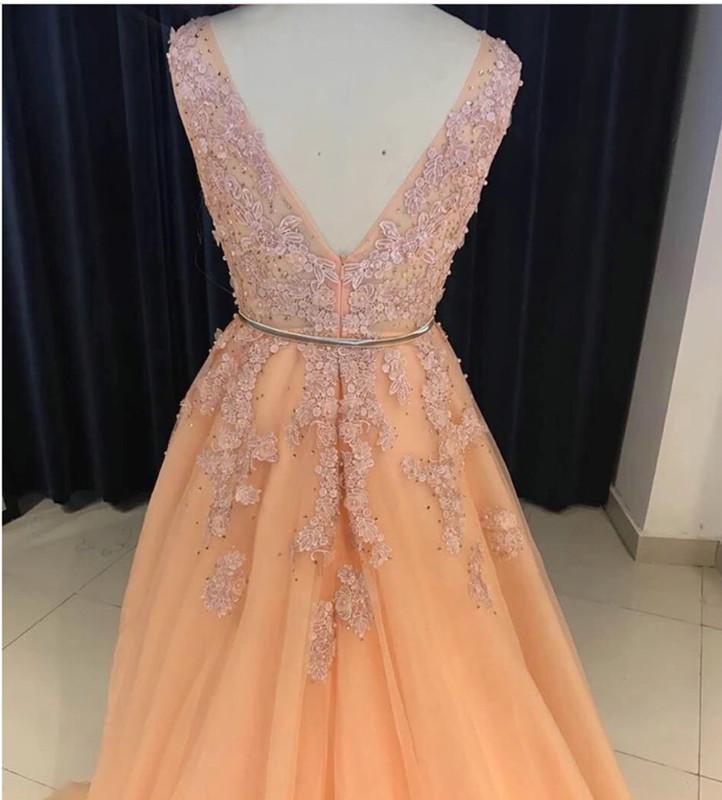 Gorgeous Lace Appliques V Neck Long Tulle Couture Evening Gowns