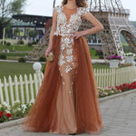 Load image into Gallery viewer, White Lace Appliques Champagne Tulle Mermaid Evening Dresses
