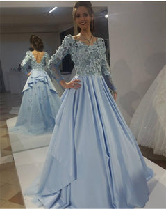 Chic Floral Lace V Neck Long Sleeves Formal Evening Gowns 2018 Prom Dresses