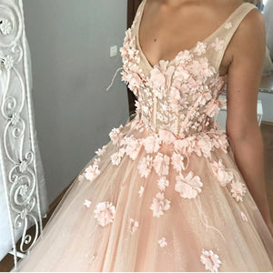 Blush Pink Tulle V Neck Ball Gown Flower Wedding Dresses