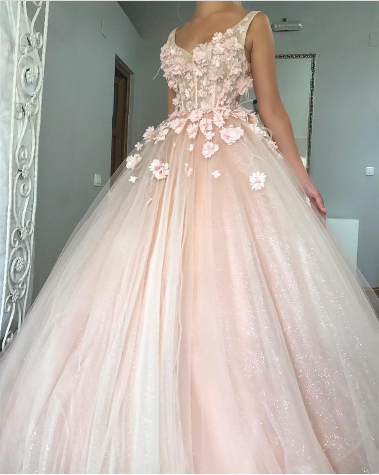Blush Pink Tulle V Neck Ball Gown Flower Wedding Dresses