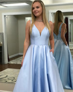 Cargar imagen en el visor de la galería, Baby Blue Prom Dress
