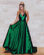 Cargar imagen en el visor de la galería, Prom-Dress-Green
