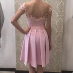 Load image into Gallery viewer, Cute A Line Satin Cap Sleeves Homecoming Dresses Lace Appliques
