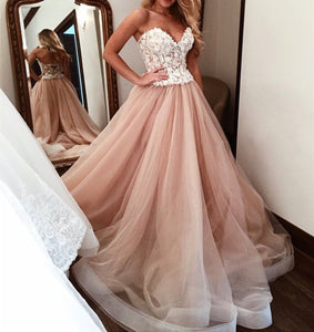 Ivory Lace Sweetheart Bodice Corset Champagne Tulle Wedding Dresses 2018