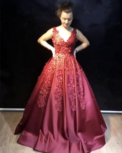 3D Flowers Embroidery V-neck Satin Ball Gowns Prom Dresses