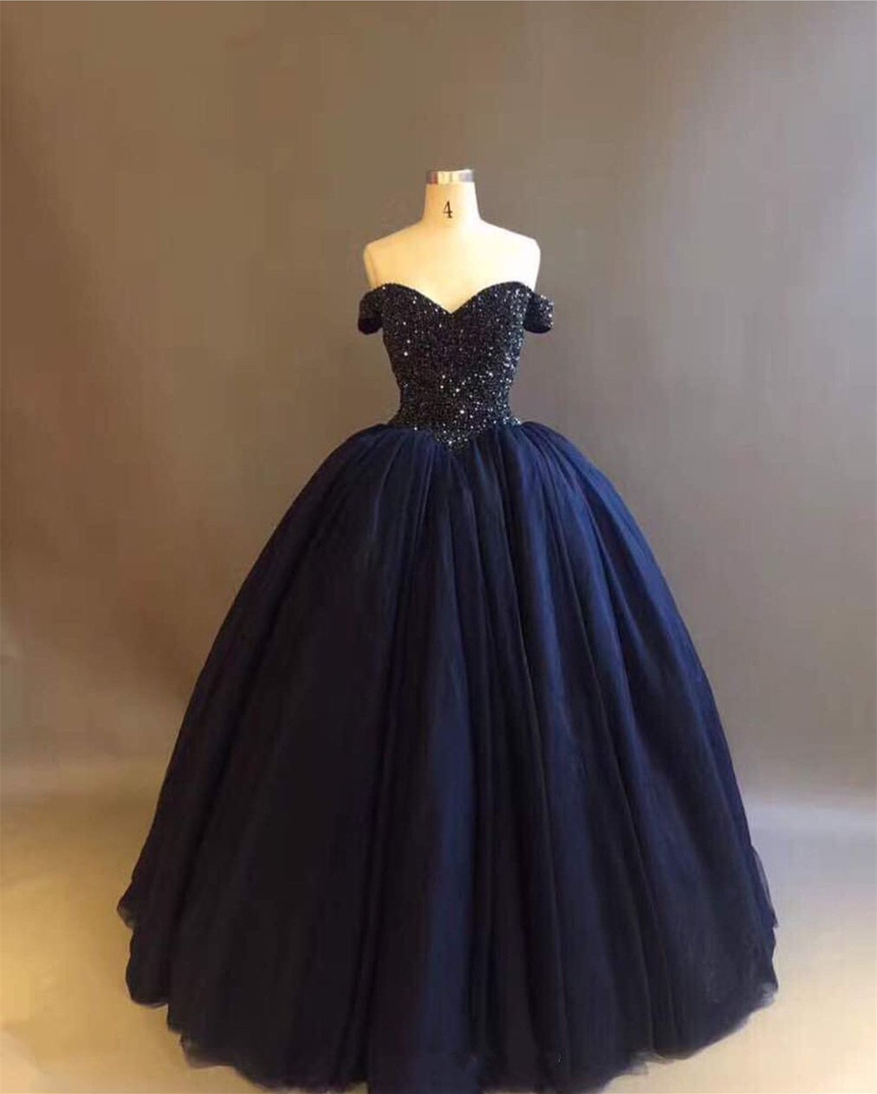 Bling Bling Crystal Beaded Bodice Corset Navy Blue Ball Gowns Wedding Dresses Off The Shoulder