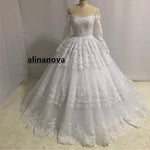 Load image into Gallery viewer, Lace Long Sleeves Ball Gowns Wedding Dresses Off The Shoulder
