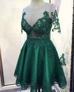 Afbeelding in Gallery-weergave laden, long sleeves homecoming dresses green

