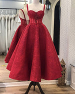 Afbeelding in Gallery-weergave laden, Burgundy Lace Sweetheart Corset Midi Ball Gown
