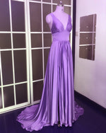 Cargar imagen en el visor de la galería, Sexy Plunge V-neck Long Chiffon Bridesmaid Dresses With Leg Split
