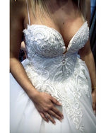 Load image into Gallery viewer, Lace Embroidery Wedding Dresses Sweetheart Ball Gown
