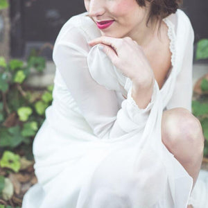 Unique Chiffon Boho Wedding Dress V Neck Bridal Gown Lace Appliques