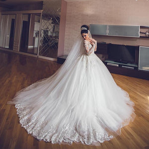 Vintage Lace Long Sleeves Ball Gown Wedding Dresses 2018