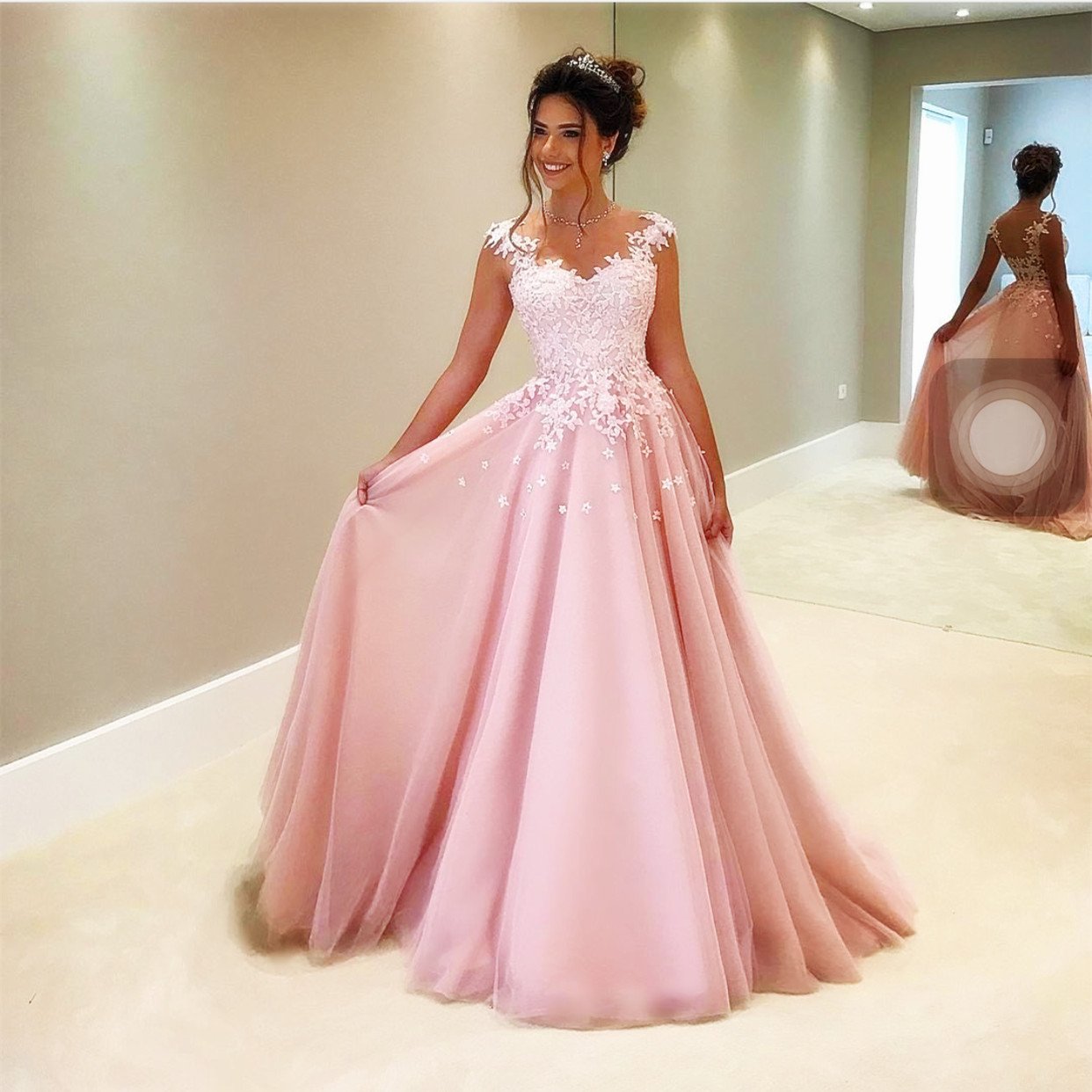 Tulle Floor Length Prom Dresses Lace Appliques